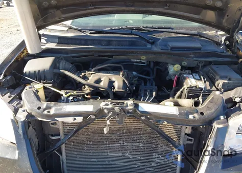 2010 Chrysler Town & Country Touring z USA, uszkodzony, nr VIN 2A4RR5D13AR266594